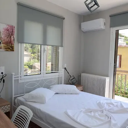Beautiful Apartment In Plomari Exterior photo